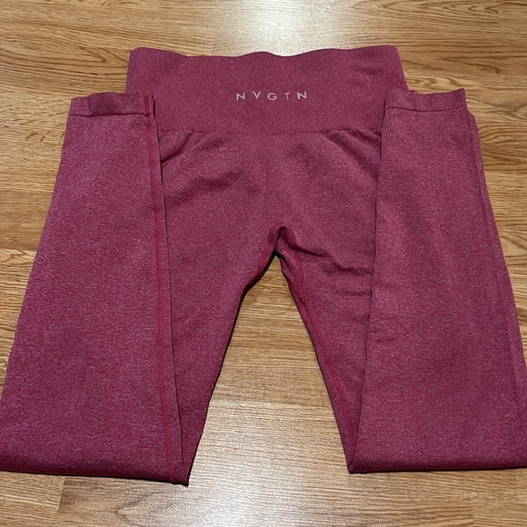 NVGTN M Crimson NV Seamless Legging - Picture 4 of 6